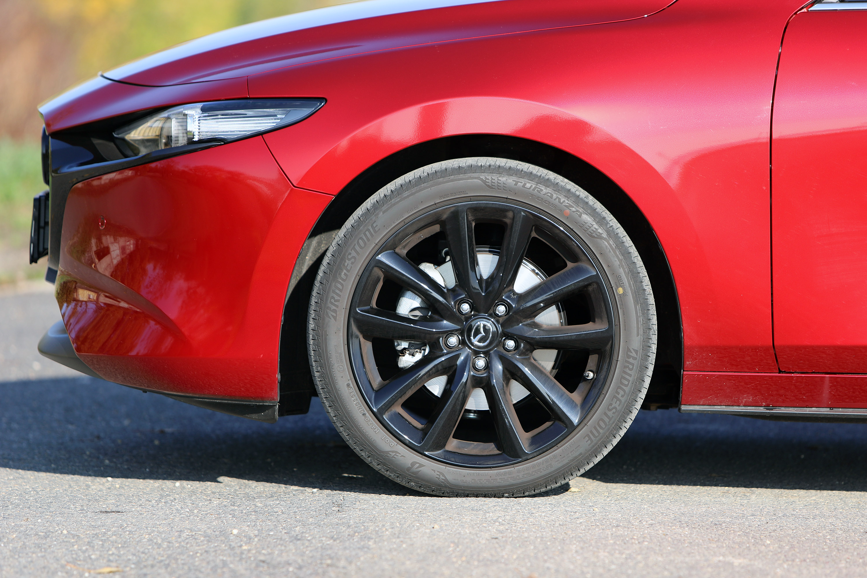 Benzinmotor, ami eddig még senkinek nem sikerült – Mazda3 Skyactiv-X teszt 9