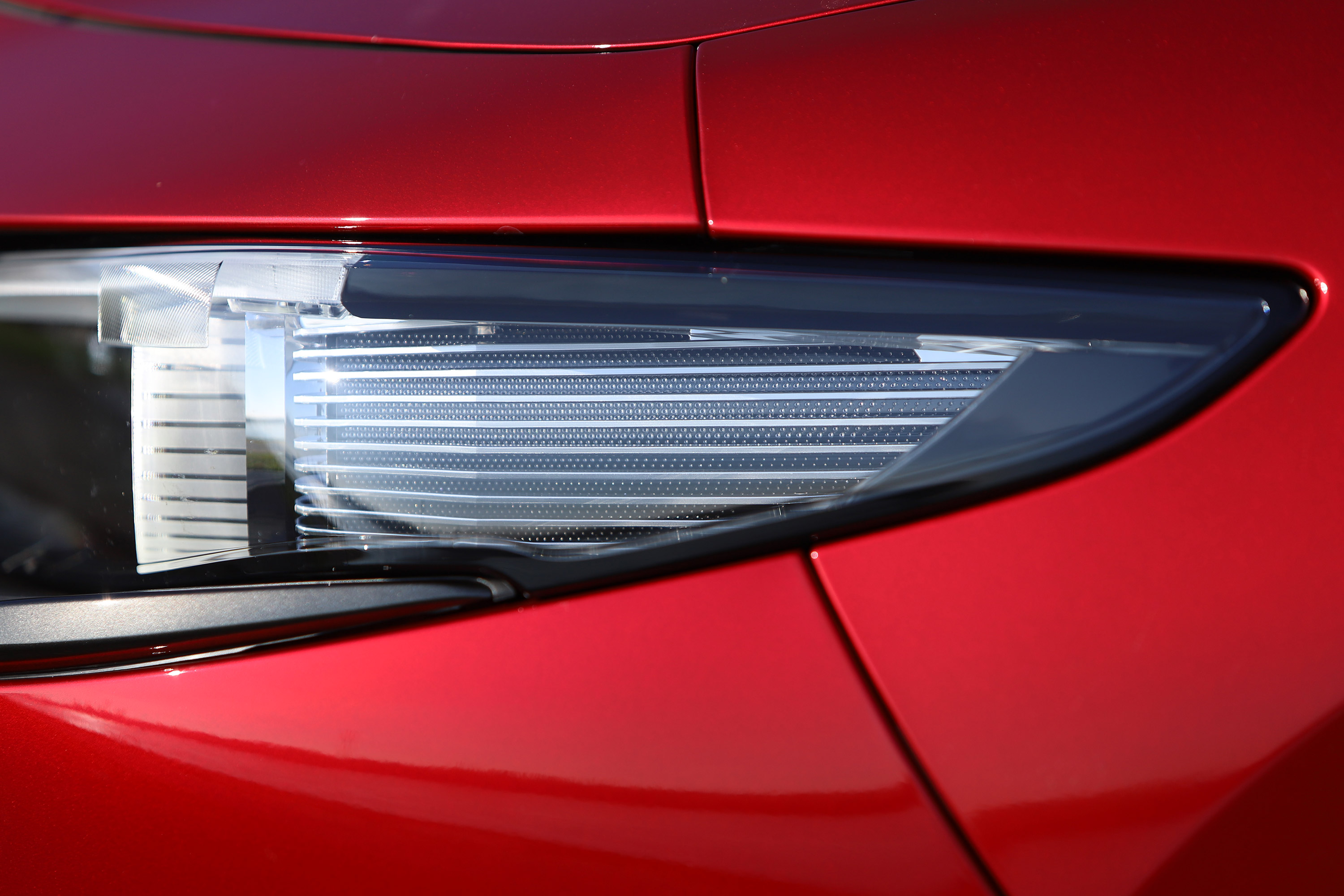 Benzinmotor, ami eddig még senkinek nem sikerült – Mazda3 Skyactiv-X teszt 11