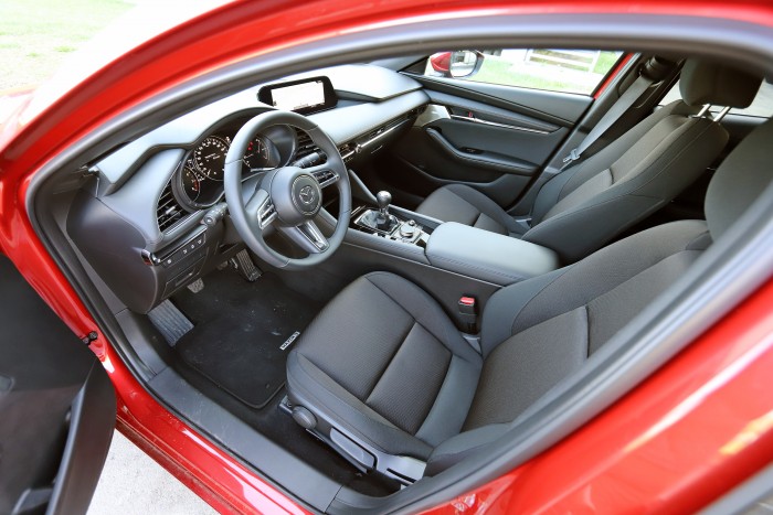 Benzinmotor, ami eddig még senkinek nem sikerült – Mazda3 Skyactiv-X teszt 94 Benzinmotor, ami eddig még senkinek nem sikerült – Mazda3 Skyactiv-X teszt 94