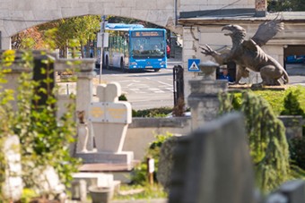 Közlekedési kisokos mindenszentek idejére - rakd le az autót, jobban jársz
