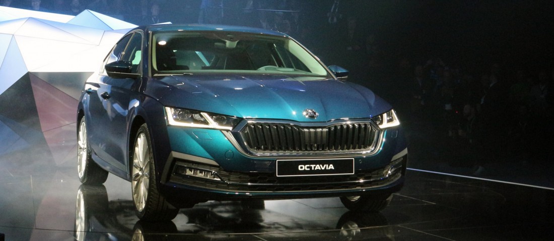 Bréking: a legelső képek és videó az új Škoda Octaviáról