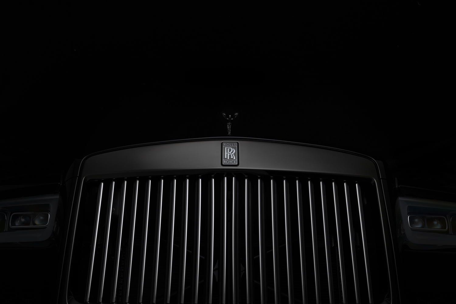 Cullinan, a Rolls-Royce legsötétebb oldaláról 7