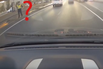 Borzasztóan érdekes baleset történt az Árpád hídon, videofelvétel is van róla