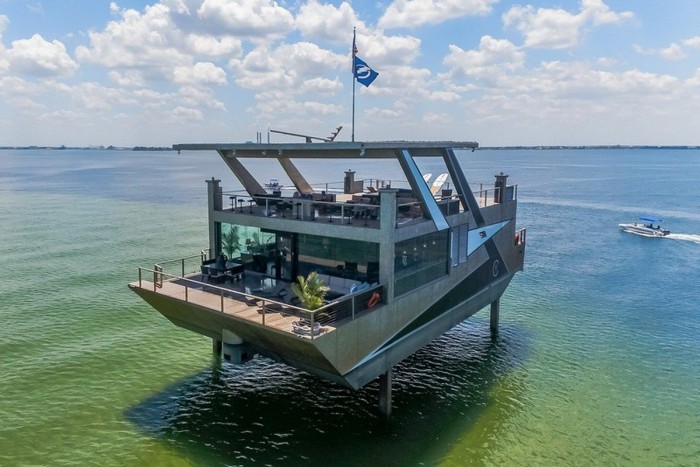 Lábakat növesztett a lakásméretű óriásjacht 2