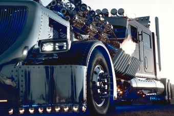 Ettől a 24 hengeres kamiontól ledobod a láncot!