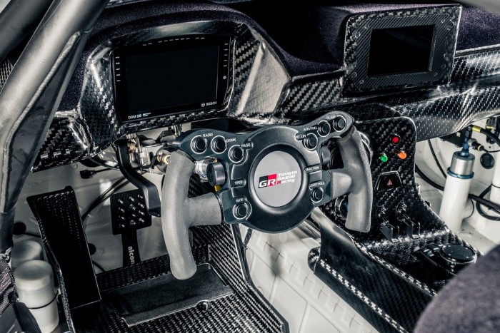 430 lóerős versenyautót csinált a Toyota a Suprából 6 | Vezess 430 lóerős versenyautót csinált a Toyota a Suprából 6