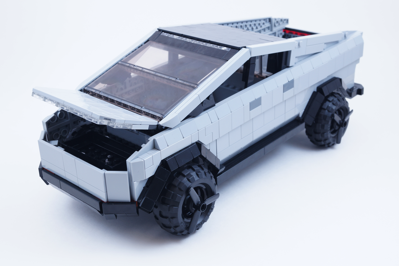 Hamarabb készül el a LEGO Cybertruckja, mint a Tesláé? 9