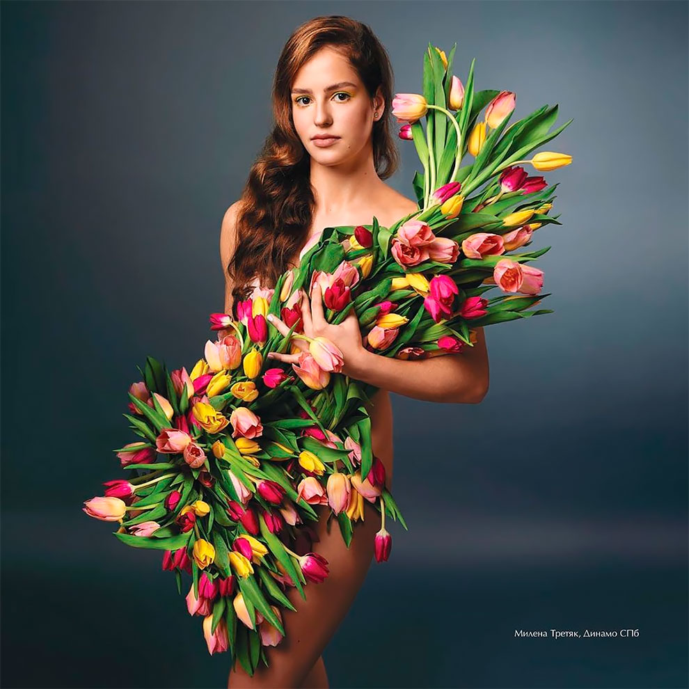 Ledobták felszerelésüket a hokis csajok – képek 7