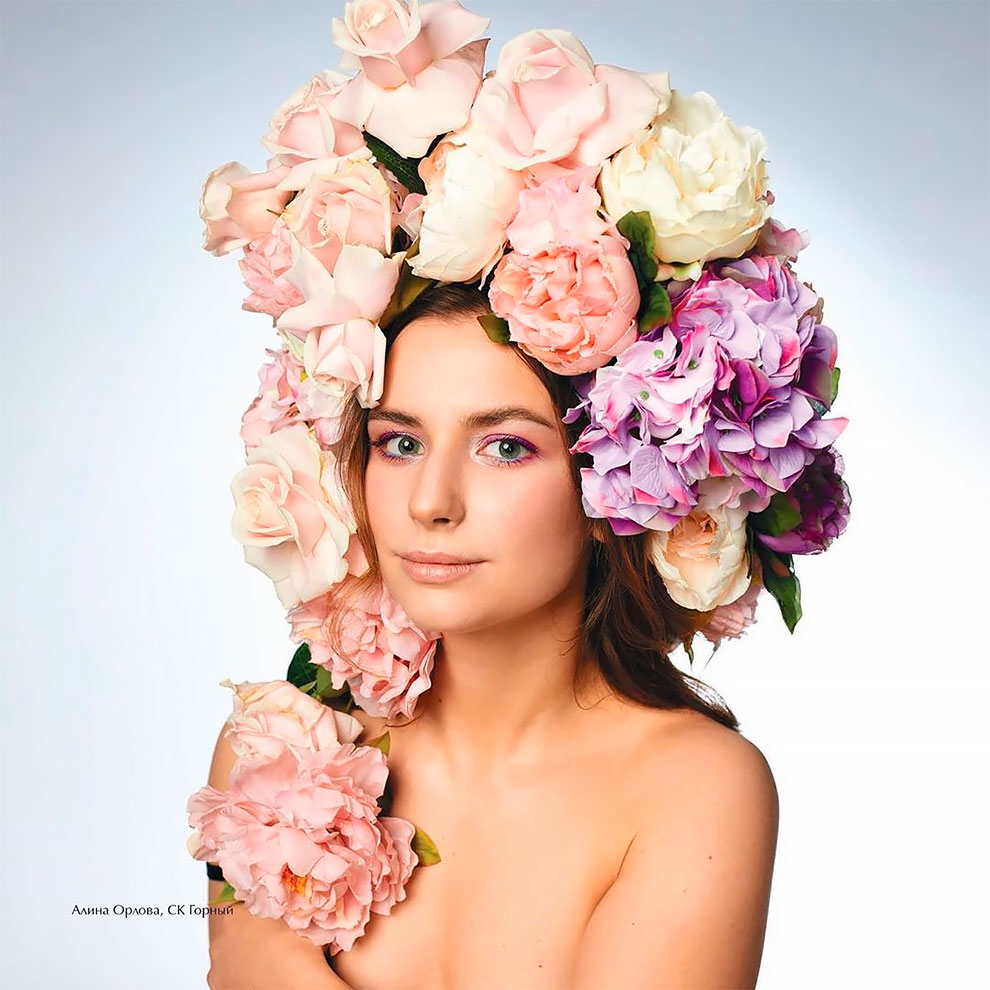 Ledobták felszerelésüket a hokis csajok – képek 1