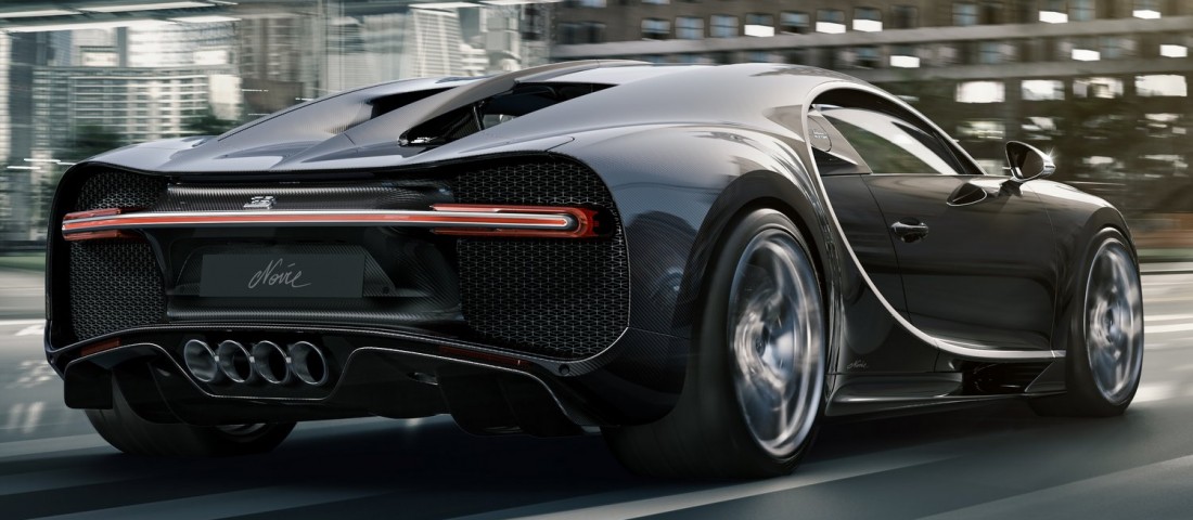 Éjfekete különkiadásban a Bugatti Chiron