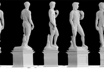 Körömpiszoknyira tömörítették a Dávid-szobrot