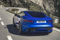 Teljesen átrajzolták a Jaguar F-Type-ot 42