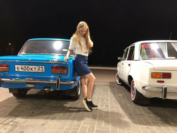 Csajok és Ladák egy igen hiánypótló válogatásban 8