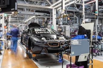 Hamarosan leköszön a BMW i8-as, de már most tudjuk, hogy nem lesz gyakori darab