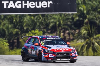 Michelisz nyerte az első időmérőt a bajnoki döntőn