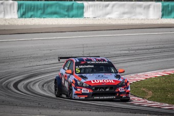 Michelisz a második időmérőt is megnyerte Szepangban