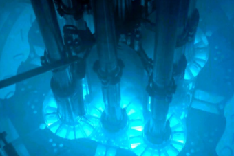 Nem csak filmeken látványos, ahogy egy atomreaktor beindul
