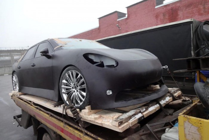 Hatalmas átverés az oroszok Teslája