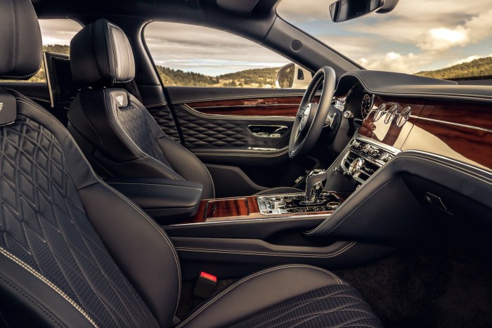 Luxusjárműveket győzött le a VW villanyautója 9