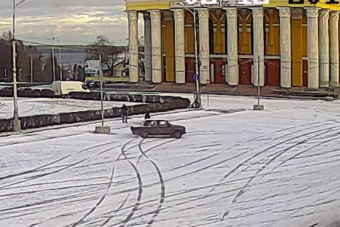 Elütötte a driftelő Lada a gyalogost, mégis ő kapott bírságot