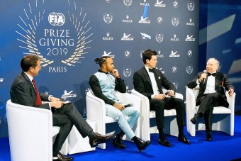 Hamilton: Néha jó a változás!