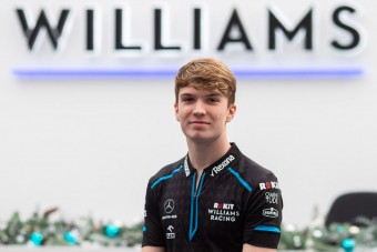 F1: Balhés pilótát igazolt a Williams