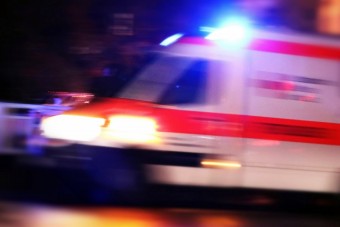 Szirénázó mentő gázolt gyereket