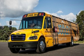 Teljesen elektromosra cserélik az iskolabuszokat