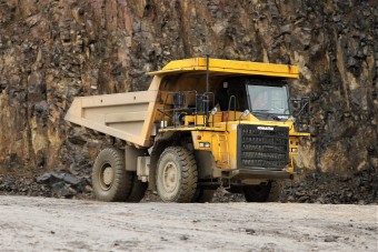 Robbantás Komlón: 30 ezer tonna kő omlott le 