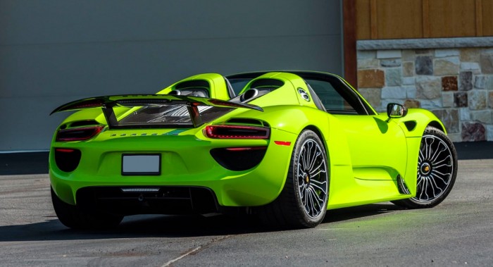 Különleges szupersportautókat ad el a milliárdos gyűjtő 9 | Vezess Különleges szupersportautókat ad el a milliárdos gyűjtő 9