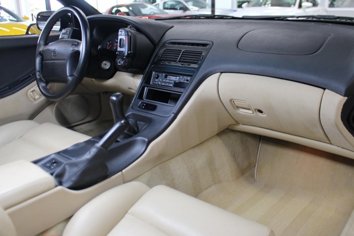 Rengeteg 300ZX van, de kabriót látni szinte lehetetlen 7 | Vezess Rengeteg 300ZX van, de kabriót látni szinte lehetetlen 7