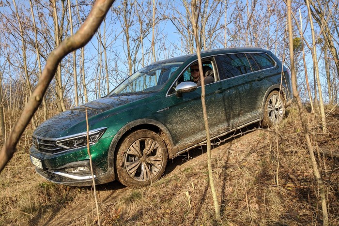 SUV kéne? Túlgondolod! 9 SUV kéne? Túlgondolod! 9