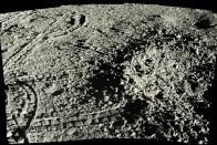 Friss fotók készültek a Hold felszínén 12