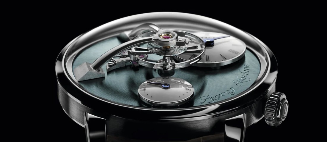 Az aranynál is értékesebb fémből készült ez az óra