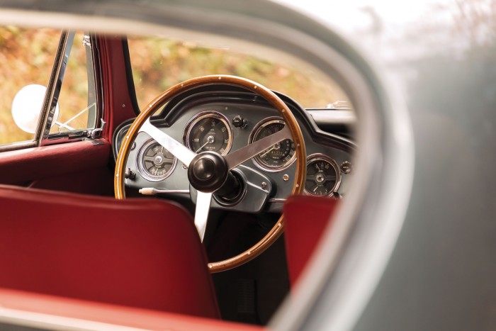 Az Aston Martin, amit Shelby féláron vett meg 9 | Vezess Az Aston Martin, amit Shelby féláron vett meg 9