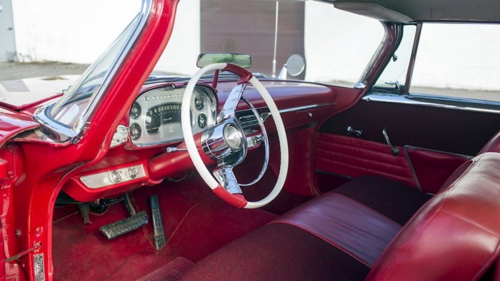 Vedd meg az eredeti Christine-t, ha mered! 6