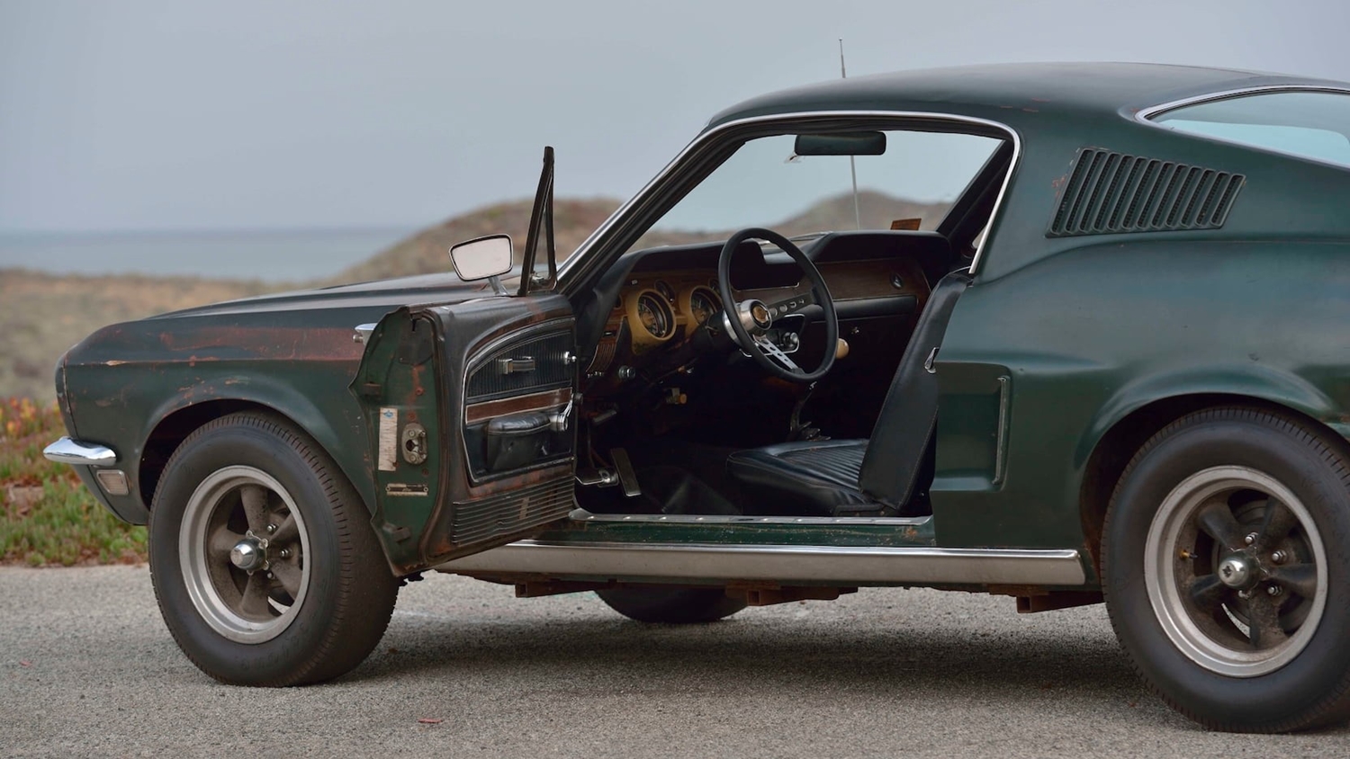 A Mustang, aminek gumiját Steve McQueen füstölte el 9