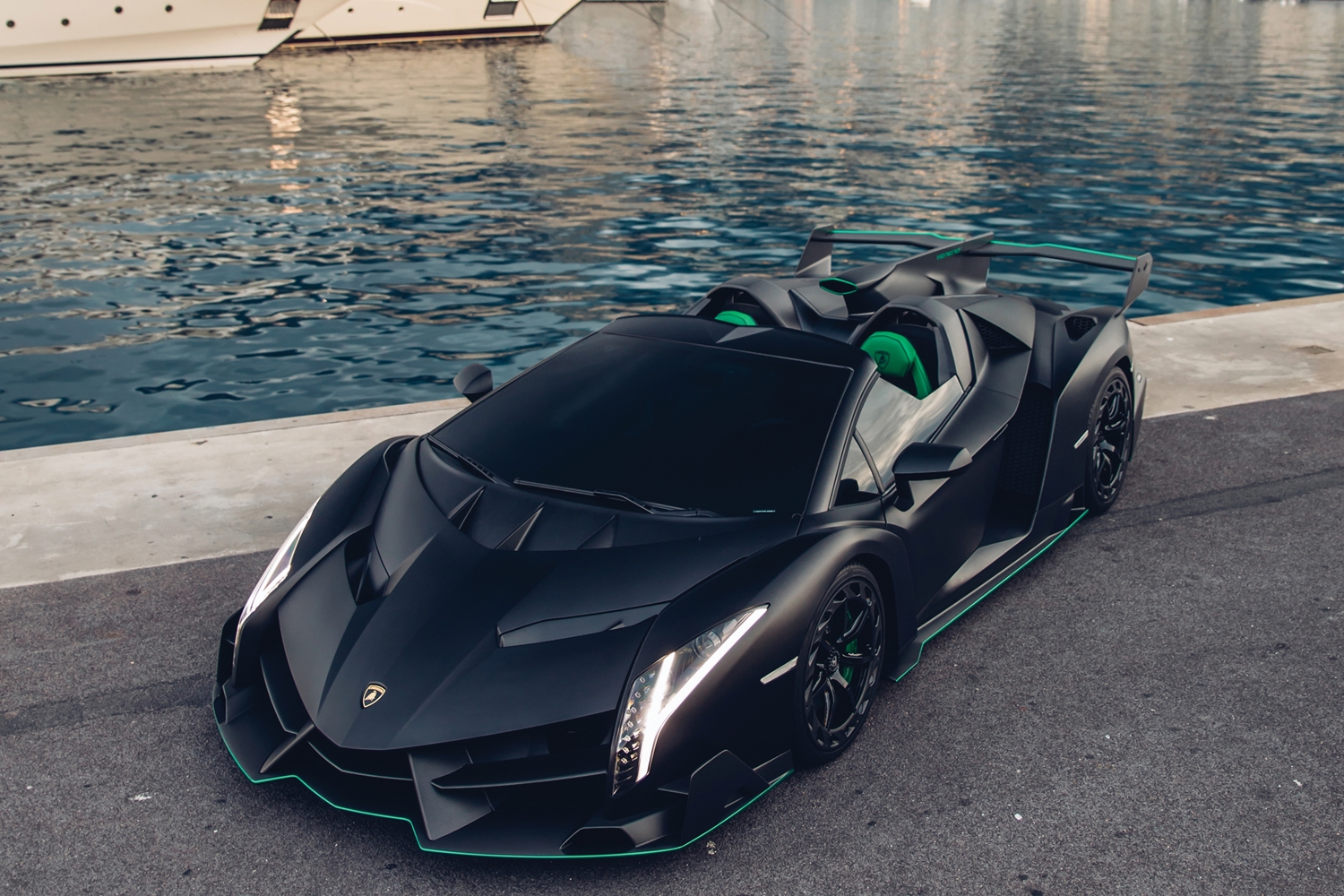 2 milliárdot ér a legmegosztóbb Lamborghini 13