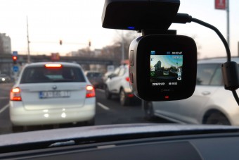 Pénzt kaphatnak az autósok, ha feljelentik a szabálytalankodókat