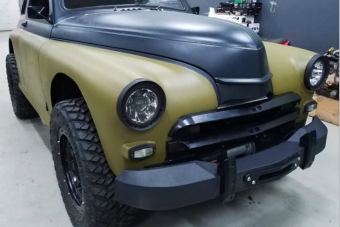 Iszonyat menő terepjáró készült egy öreg orosz vasból