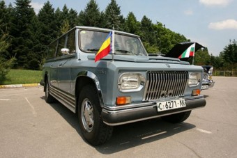 Végre sikerült eladni Ceausescu autóját