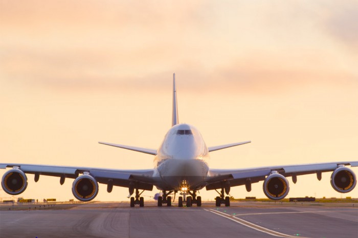 Zseniális videó mutatja meg belülről a világ egyik legforgalmasabb repterét