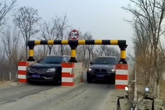 Brutális módszert vetettek be Kínában a gyorshajtás ellen