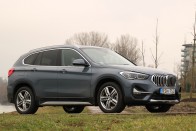 Nagyarcú, de jól áll neki – BMW X1 23