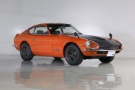 Rettentő ritka a Skyline motoros 240Z 16