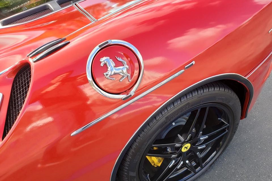 Ez a szörnyen tuningolt Ferrari rosszabb, mint a másnaposság 7 Ez a szörnyen tuningolt Ferrari rosszabb, mint a másnaposság 7
