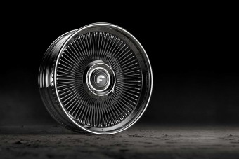 Hatalmas felni egy autó áráért