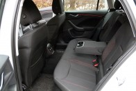 Teszt: Škoda Scala 1,0 TSI Ambition – Földközelben 71