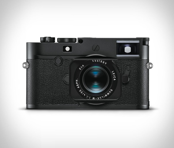 Ilyen minimalista fényképezőgép nincs még egy 2,5 millióért 4