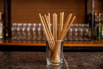 A tequila hozhatja el nekünk a műanyag szívószálak pusztulását